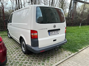 OCAZIE! Duba VW T5, 2009, 2500cmc, 130cp, cutie manuala, 168.200 km! - imagine 3