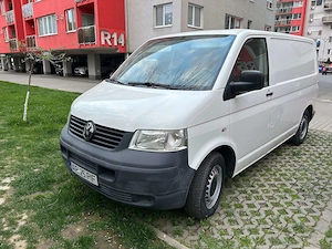 OCAZIE! Duba VW T5, 2009, 2500cmc, 130cp, cutie manuala, 168.200 km!