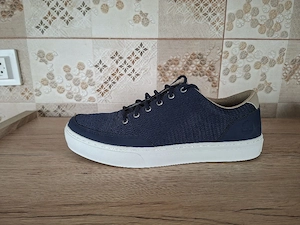 Pantofi timberland mar.44 noi