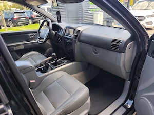 KIA Sorento 2.5 Autoutilitara - imagine 7