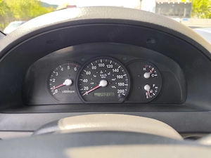 KIA Sorento 2.5 Autoutilitara - imagine 8