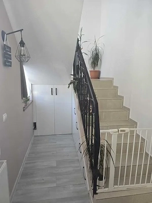 De vanzare casa triplex (unitate pe colt )-4 camere  Sangeorgiu de Mures - imagine 4