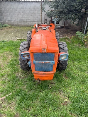 vând tractoras carraro. - imagine 4