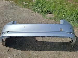 Bara spate skoda octavia 4