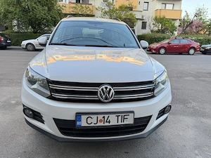 Vând VW Tiguan 2.0 TDI 4x4 - imagine 4