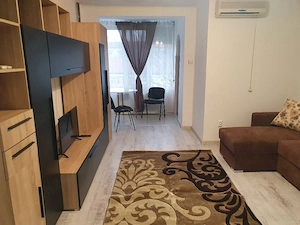 Inchiriez apartament cu 1 camera 