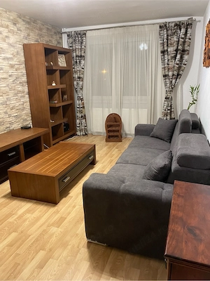 Închiriez apartament 3 camere + loc de parcare - imagine 5
