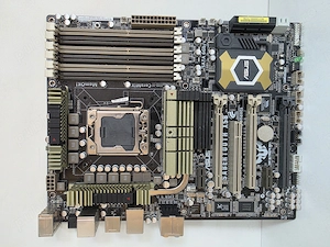 Placa de baza Asus SABERTOOTH-X58