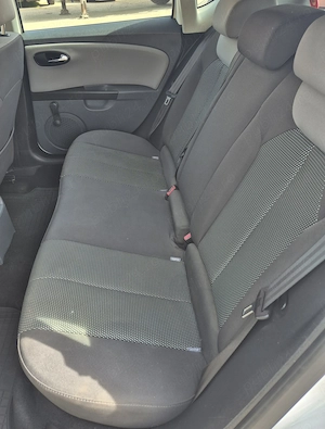 Seat Leon 128.000 km - imagine 6