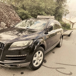Curatenie interioare auto si polish faruri 
