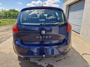 Seat Altea,an 2011,Euro5, 1.6d,cui remorcare,perfecta stare,recent adus - imagine 3