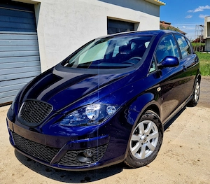 Seat Altea,an 2011,Euro5, 1.6d,cui remorcare,perfecta stare,recent adus