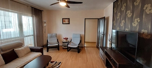 Apartament 3 camere( 2  balcon) Lift nou ! Calea Moldovei! lângăOMV si Spital Loc de parcare - imagine 5