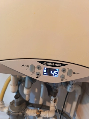 Centrala Ariston in condesare 24 kw