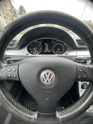 Vând Volkswagen Passat 2009 - inclusiv roți de iarnă