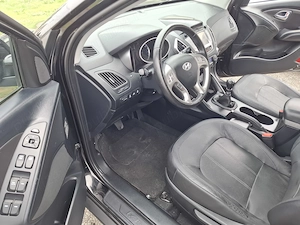 Hyundai IX35 an 2013, 2.0D , 4X4, FULL dotari, Posibilitate RATE - imagine 6
