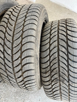 Vând Volkswagen Passat 2009 - inclusiv roți de iarnă - imagine 10