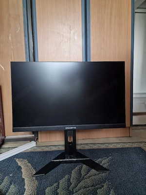 Monitor Gaming Full HD Gigabyte G24F 2