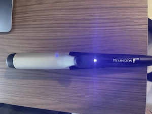 Ondulator Remington, functional, conditie excelenta