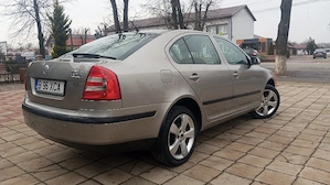 skoda octavia  - imagine 3