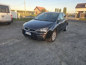 Ford Focus 1.6 tdci 90 cp - imagine 3