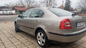 skoda octavia  - imagine 2