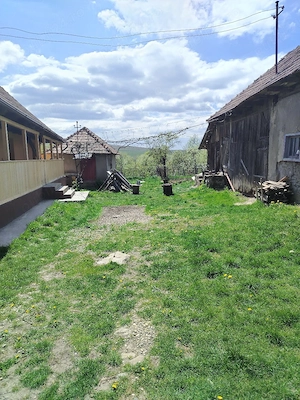 Vând schimb casă cu teren 3800 mp în Rediu, 16 km de Cluj - imagine 5