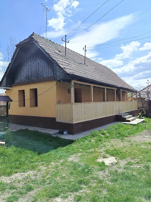Vând schimb casă cu teren 3800 mp în Rediu, 16 km de Cluj