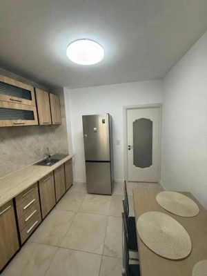 Închiriere Apartament cu 3 camere Titan Ozana, prima inchiriere - imagine 2