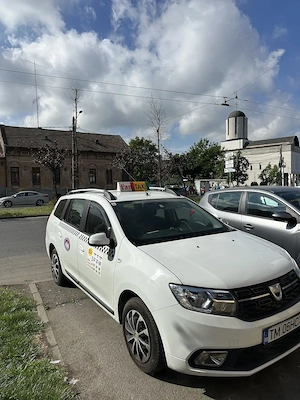Vand SRL cu licenta taxi si 2 masini