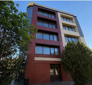 Spatiu comercial central de vanzare
