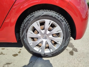 Peugeot 208. Unic proprietar 1.5 HDI 2019  72.479 km - imagine 4