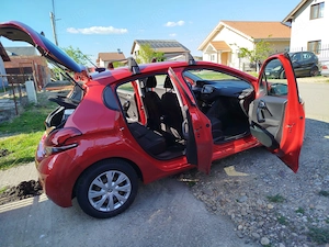 Peugeot 208. Unic proprietar 1.5 HDI 2019  72.479 km - imagine 10