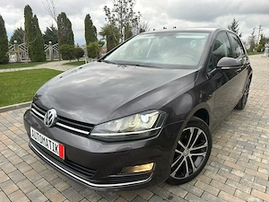Golf 7 Lounge # Automat # 2016 # Euro 6 # Navigatie # Xenon # Istoric Vw  - imagine 3