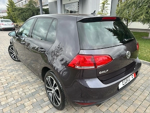 Golf 7 Lounge # Automat # 2016 # Euro 6 # Navigatie # Xenon # Istoric Vw  - imagine 5