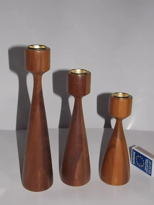 Set retro de 3 suporti lumanare tulip candlestick din lemn