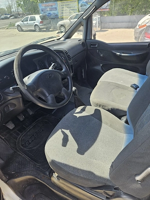 Hyundai H1 an 2004 motor 2.5disel - imagine 5