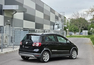 VW Golf 6 CROSS 1.4TSI Navigatie SenzoriParcare DubluClima ÎncălzireScaune CamerăMarșarier Bluethoot - imagine 5