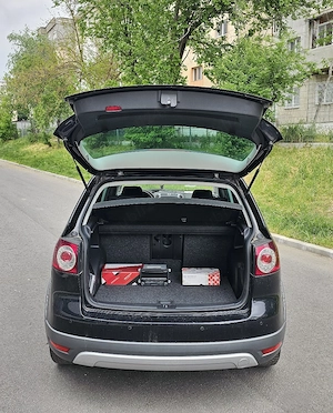VW Golf 6 CROSS 1.4TSI Navigatie SenzoriParcare DubluClima ÎncălzireScaune CamerăMarșarier Bluethoot - imagine 6