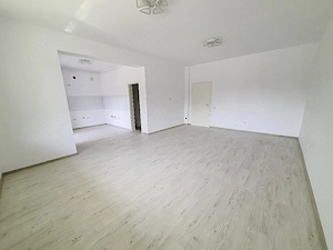 Spatiu Comercial Central Pitesti  - imagine 3