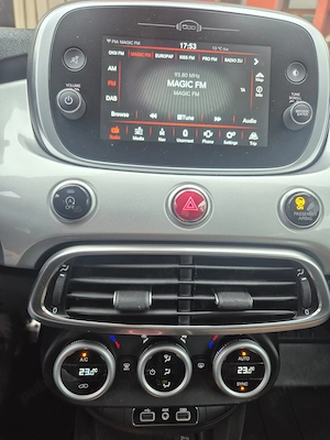 Fiat 500X Cross 1.0 benzină - imagine 6