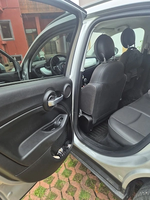 Fiat 500X Cross 1.0 benzină - imagine 7
