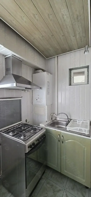 Chirie: Apartament ultra- central, 3 camere in Bacau - imagine 8