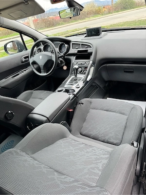 Peugeot 3008 an2013, Euro5 CUTIE AUTOmată - imagine 5