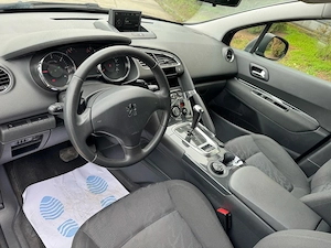 Peugeot 3008 an2013, Euro5 CUTIE AUTOmată - imagine 2