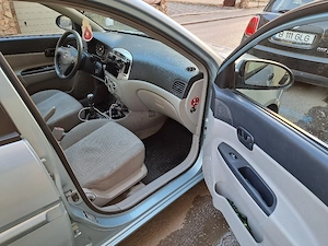 vând Hyundai accent 1.5 CRDI - imagine 5