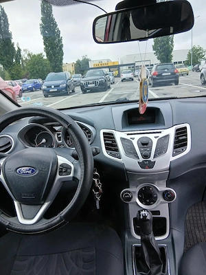 Ford Fiesta, 1,4 benzină, 2009 - imagine 2