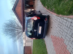 Vand Dacia Lodgy,motor 1,5 diesel,in stare de functinate f buna! - imagine 2