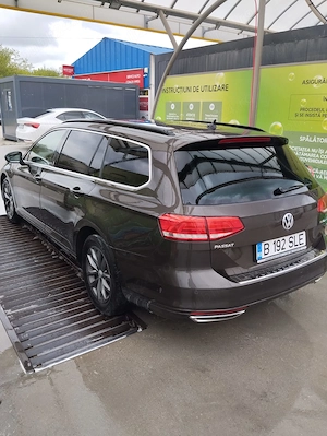VW Passat B8 (2016) 1.6 TDI Euro 6 | Interior Piele Bej | Navigație