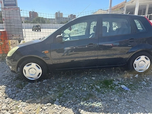2004 Ford fiesta 1.4 mpi 4.000 RON - imagine 4